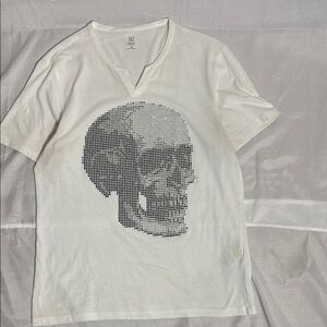 INC International Concepts Men's White T-Shirt with Skull Design